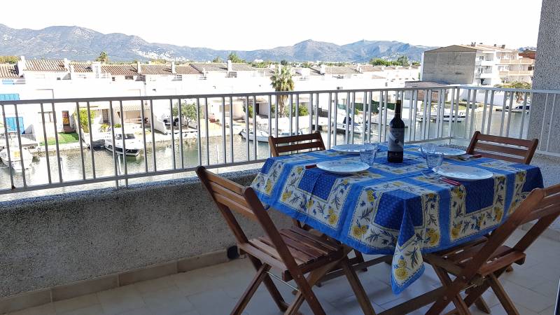 appartement avec balcon à vendre à Empuriabrava